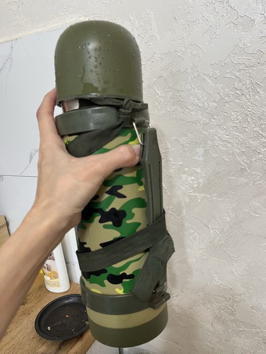 Термос продам