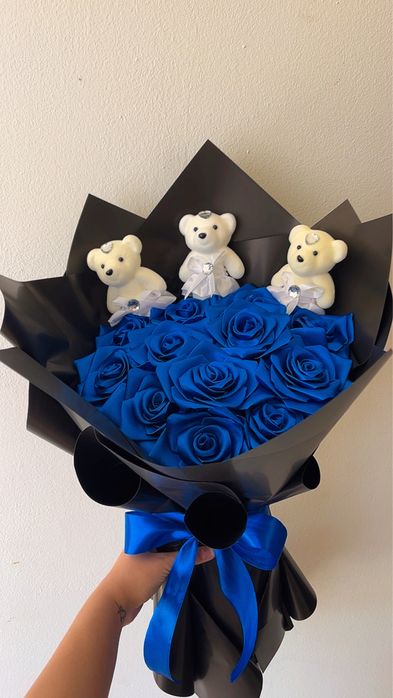 Buchet de trandafiri din satin