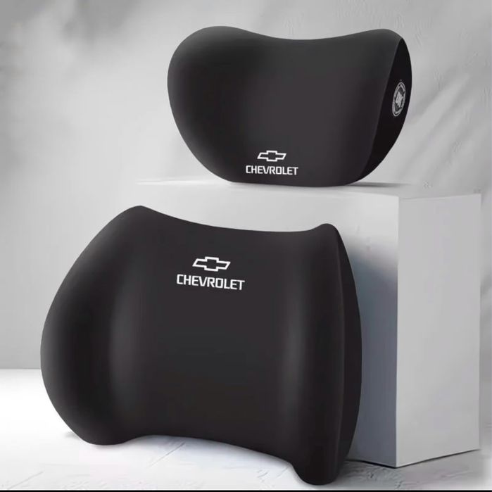 Подушки на изголовья сидений