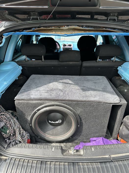 Установка АВТОЗВУКА в Алматы