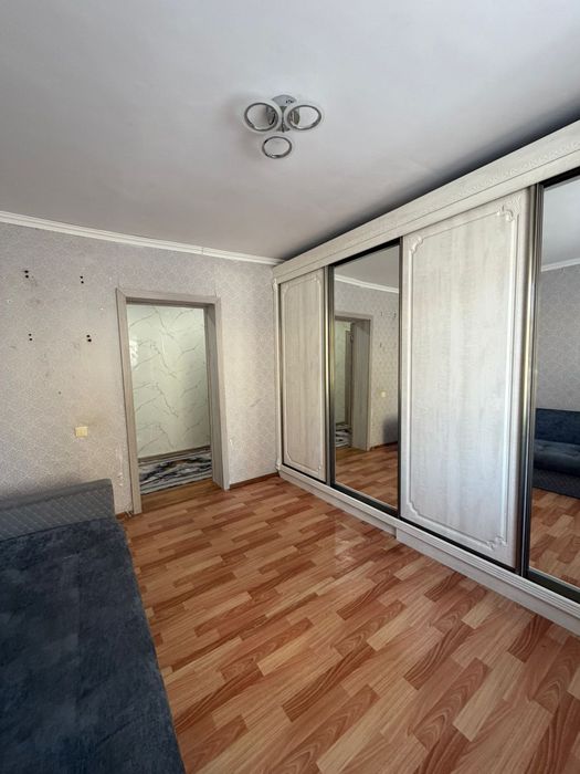 Продам 2 комнатную квартиру