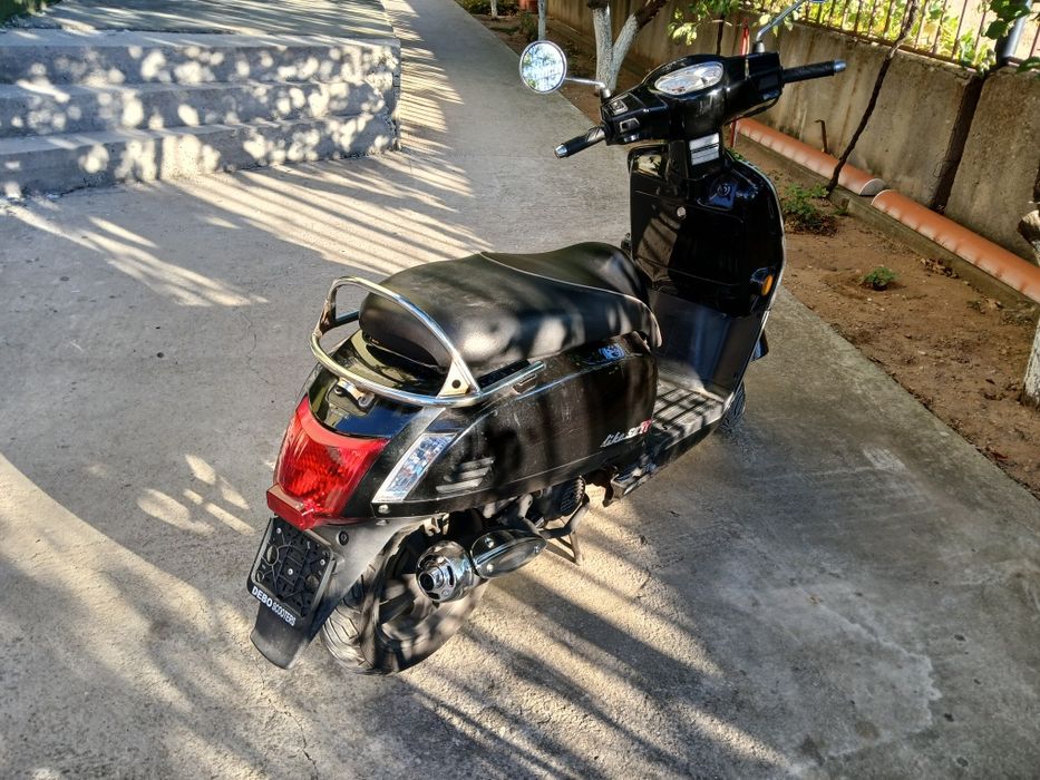 Скутер KYMCO 2016г 50куб.