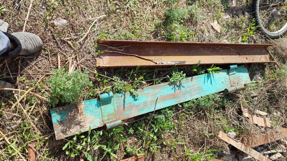 Швеллер в отличном состоянии