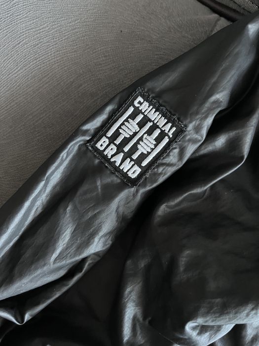 Продам свитшоты 2шт