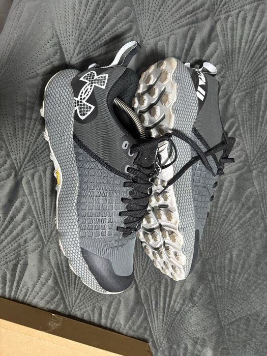 Under armour 44,5  noi