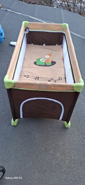 Згъваема  детска кошара