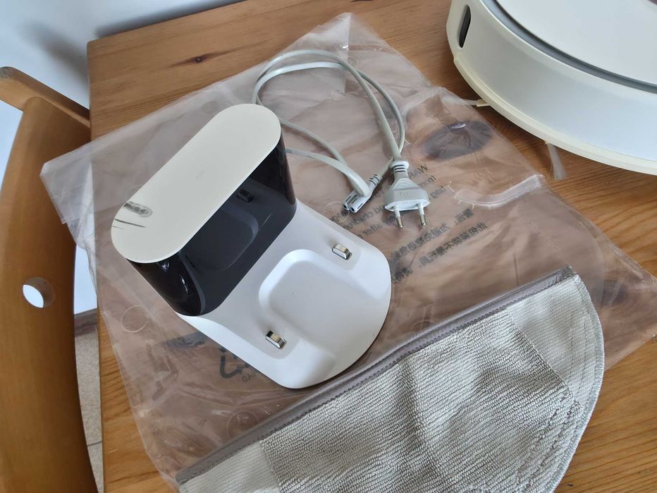 Xiaomi Roborock S5 MAX - робот за сухо и мокро почистване