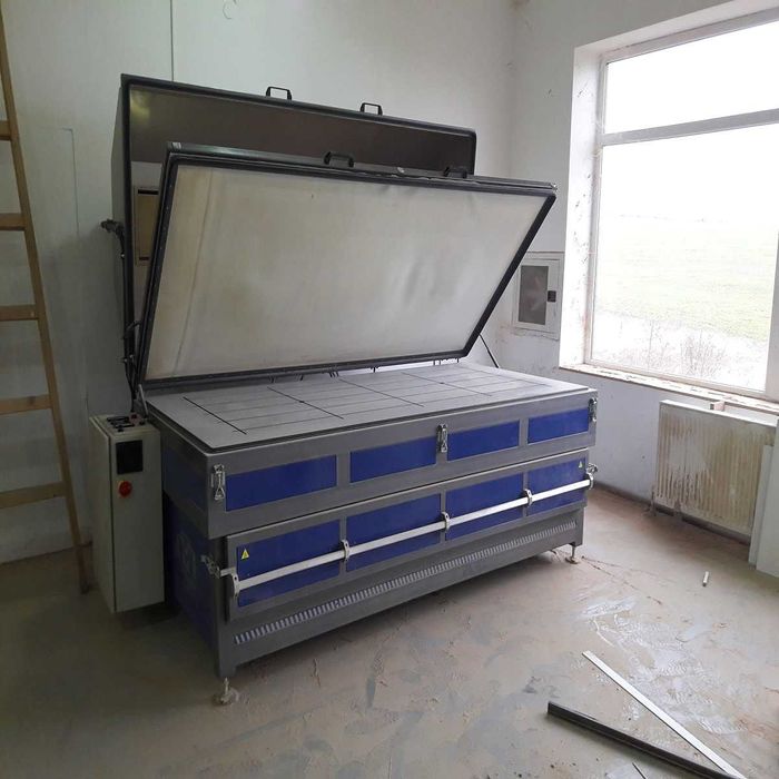 Вакуум преса с чекмедже  за нагряване на акрилен камък!