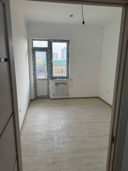 Сергели спутник 16а 3хона нахдга 61минг срочно сотилади