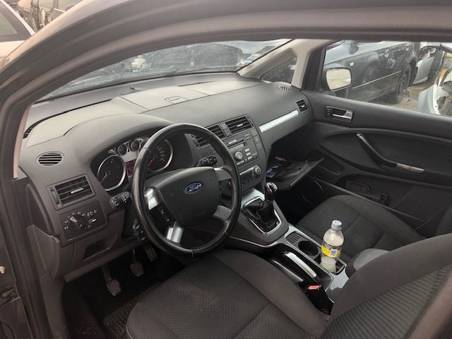 Dezmembrez Ford C MAX 1,8 tdci2008