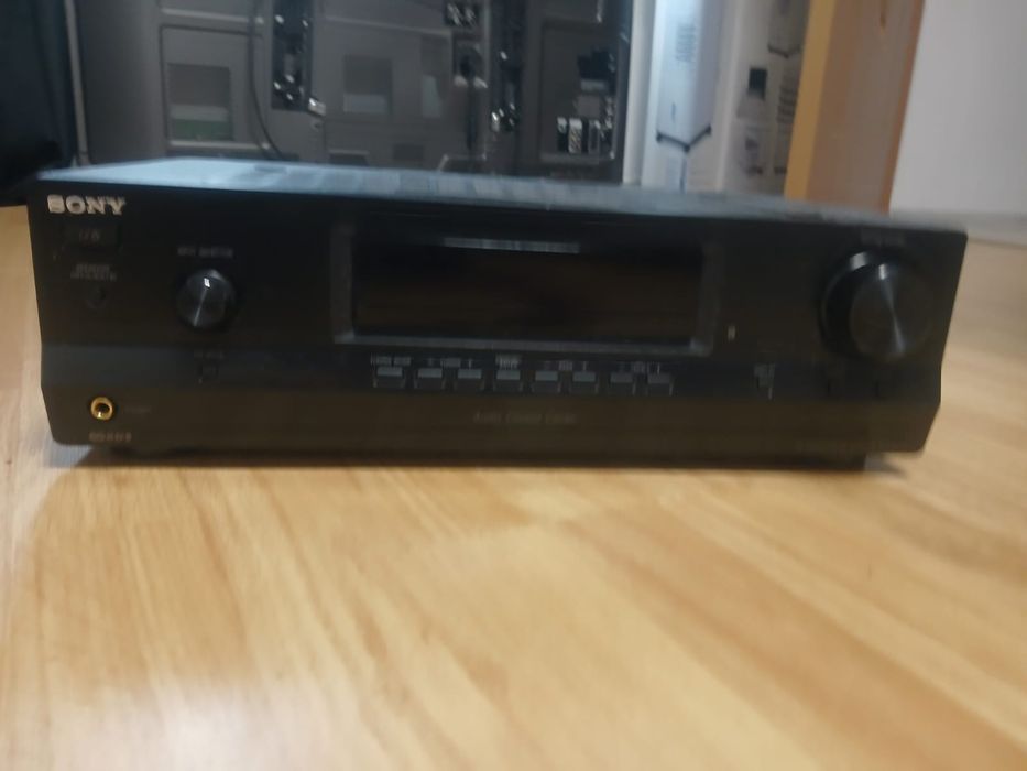 Vând statie sony in stare fff buna și se aude gff bn