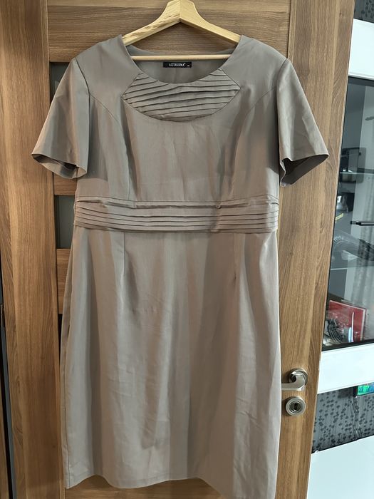 Rochita de vara marimea 48