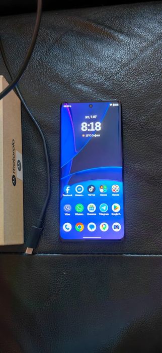 Motorola Edge 40 8 GB RAM 256 GB ROM