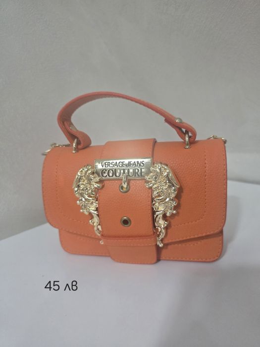 Нови чанти Versace