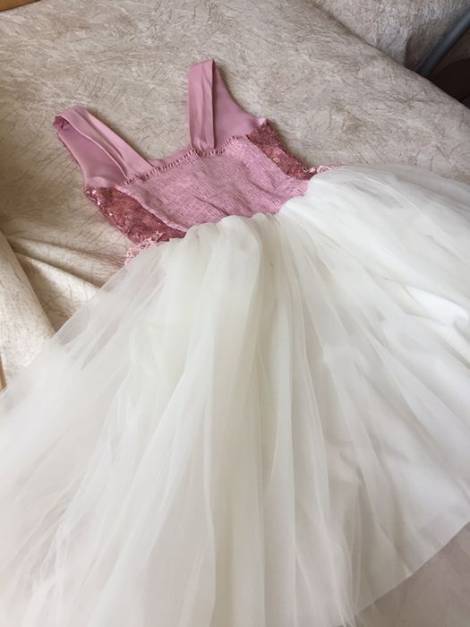 Детска рокля за 11/12