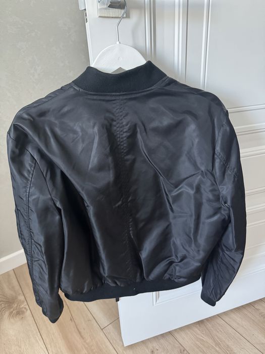 Бомбер женская зара