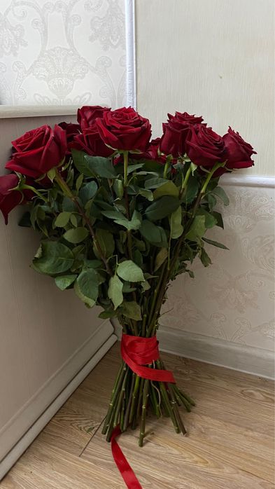 Продам свежий букет роз 41 шт