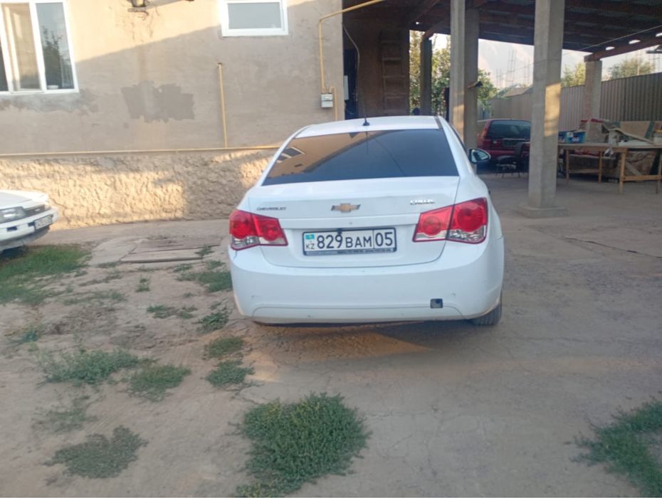 Chevrolet cruze 2011