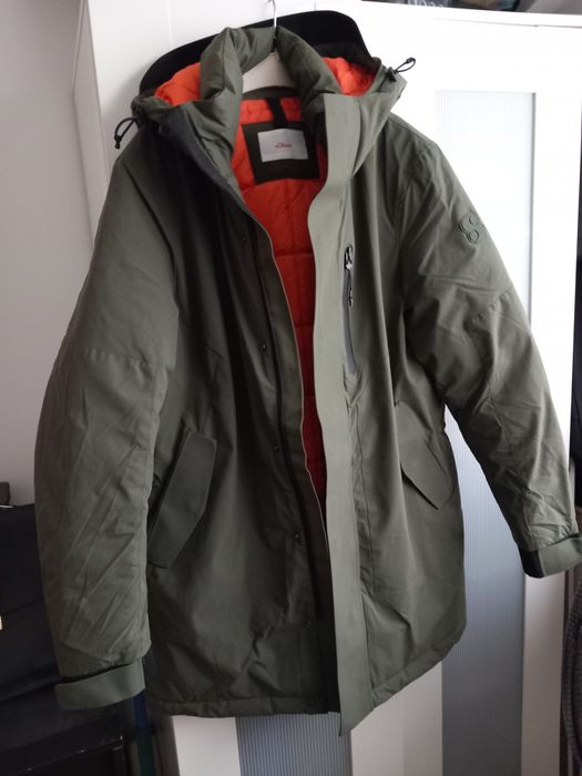 Vand geaca parka iarna s.Oliver model nou 2023-2024, purtata de 2 ori