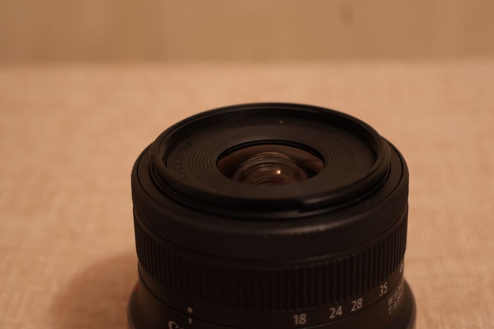 Canon RF-S 18–45mm f/4.5–6.3 IS STM – като нов, неползван