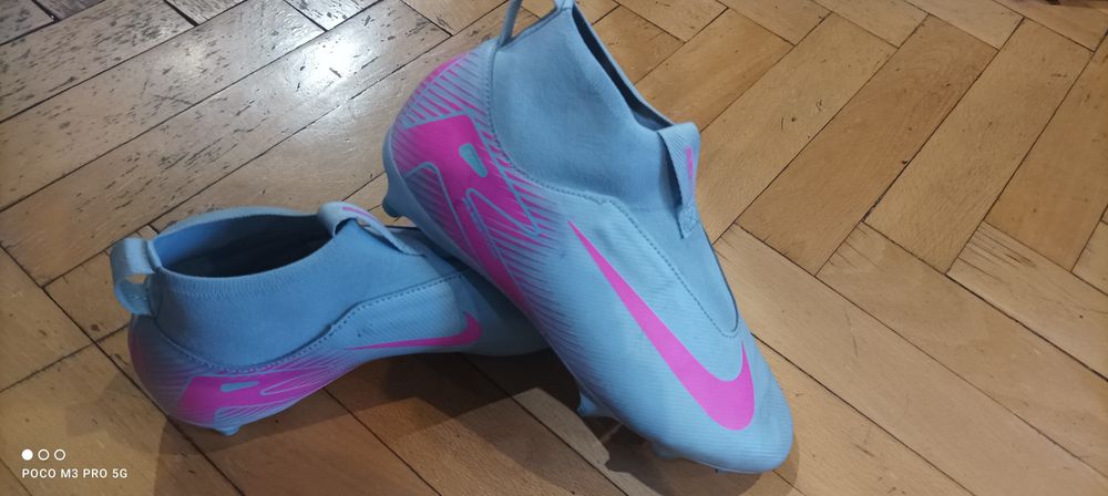 Страхотни бутонки на Nike