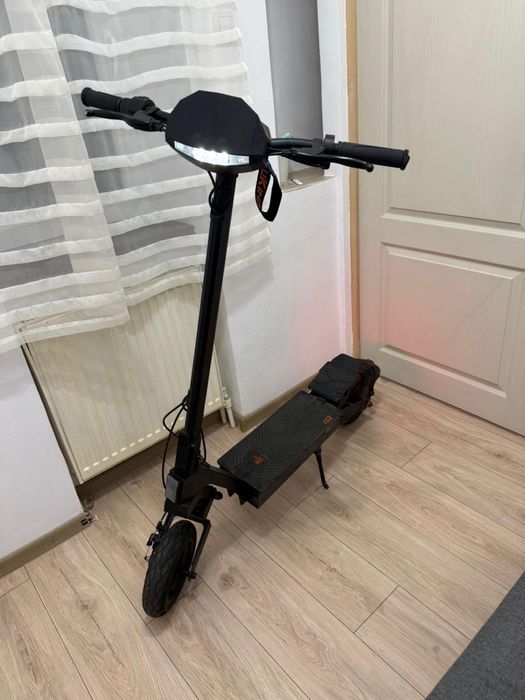 Vand trotineta Kukirin G2 2024/2025