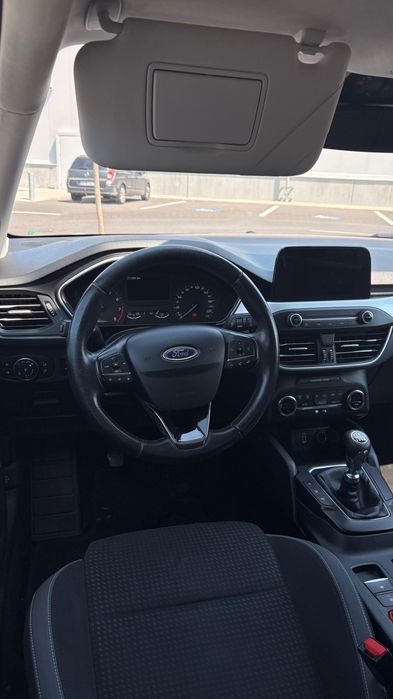 Ford focus 1.0 EcoBoost /revizii la zi