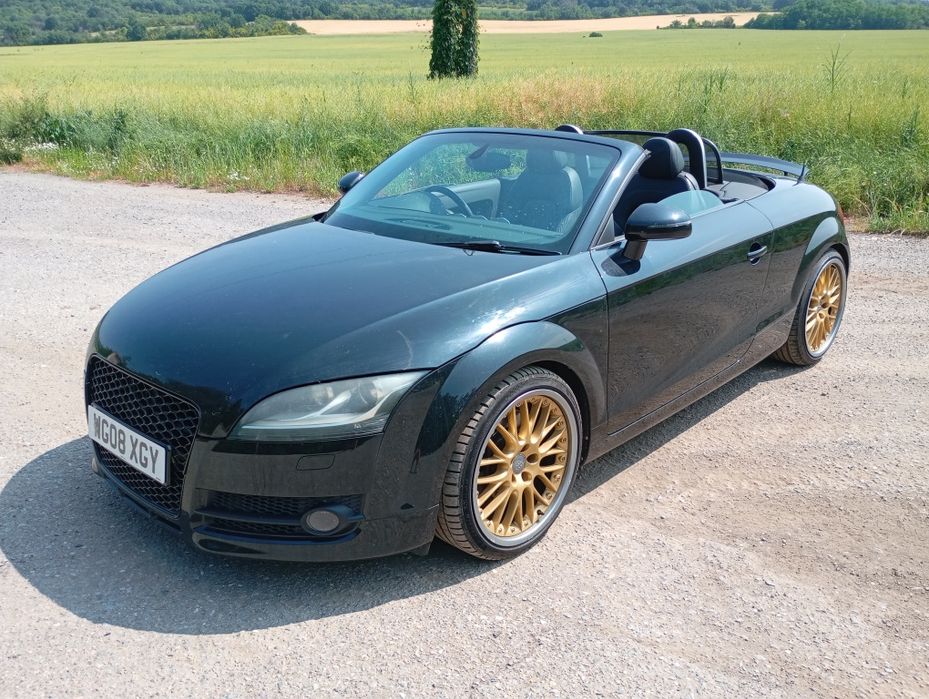 Ауди ТТ R32 кабрио 2012 год.