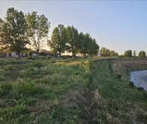 Парцел 5000кв.м с. Крапец