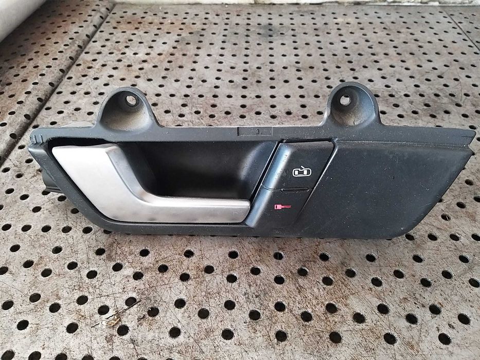 Maner interior usa stanga fata audi a4 b7 8e 8e1837019
