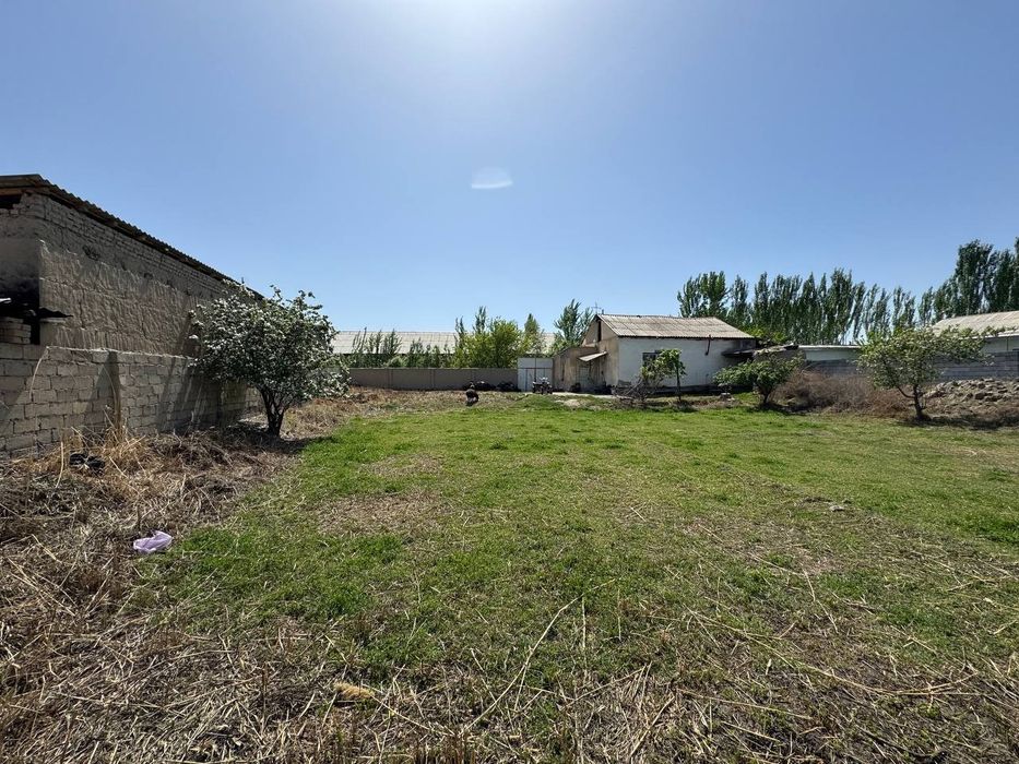 Уй сотилади 14 сотих