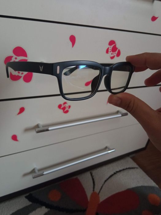 Рамки за очила с калъф