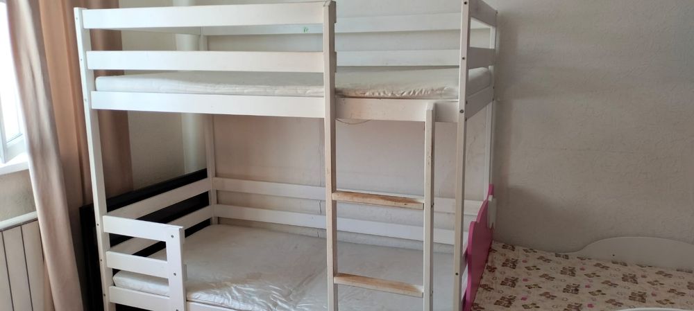 Отдам  кровать детскую