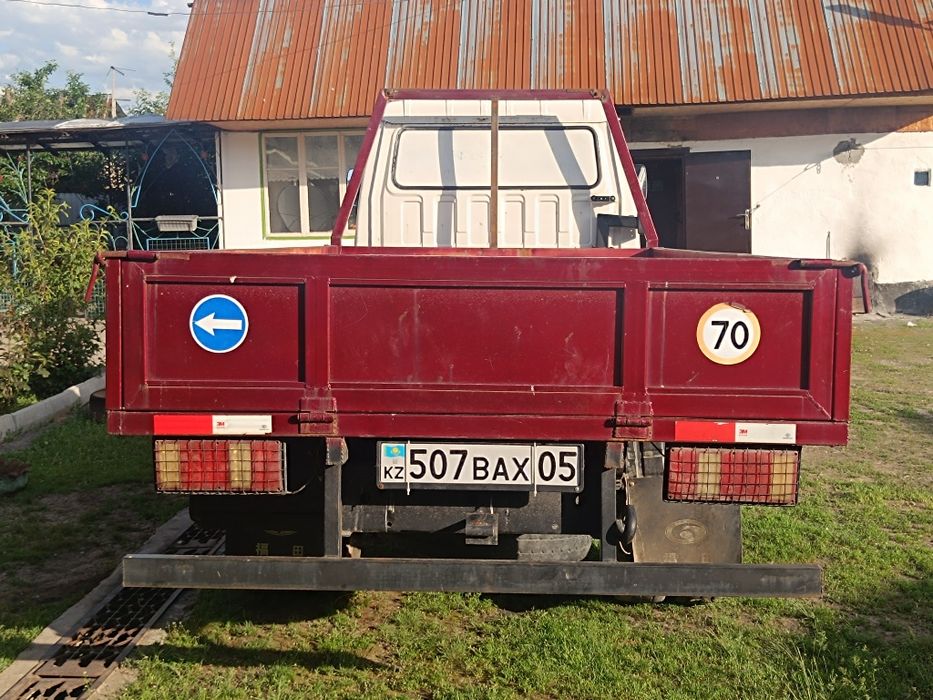 Грузовик 3,5тон продам