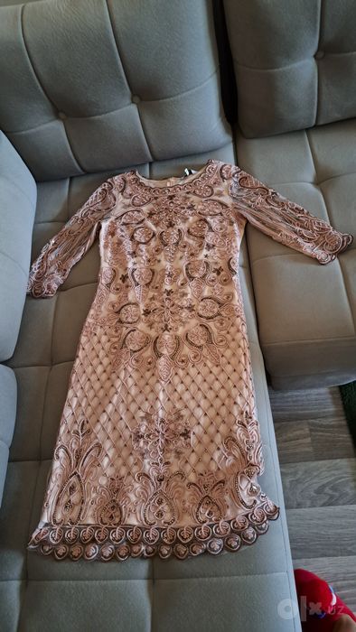 Ayollar vicherni koylak sotiladi