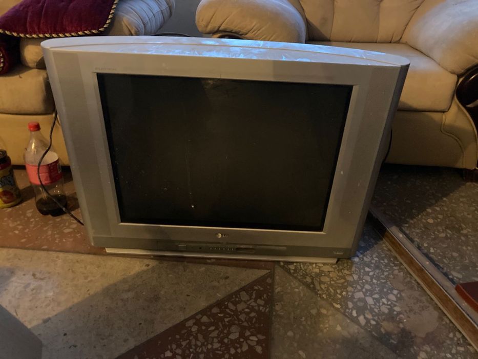 Телевизоры б/у продам