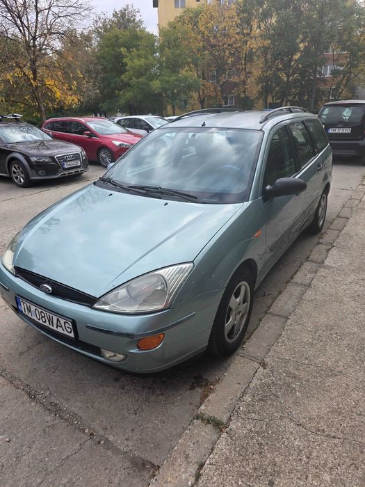 FORD Focus 2000 — imagine 1