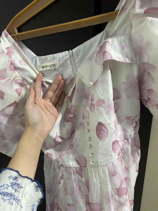 Платье пышное розовое