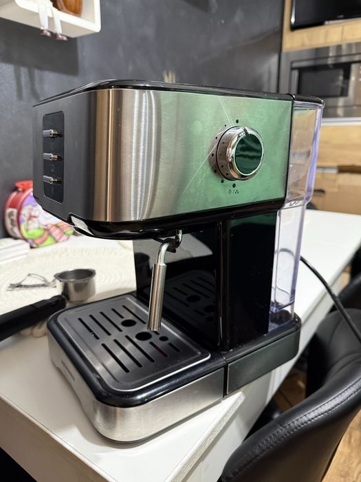 Aparat de cafea manual Heinner