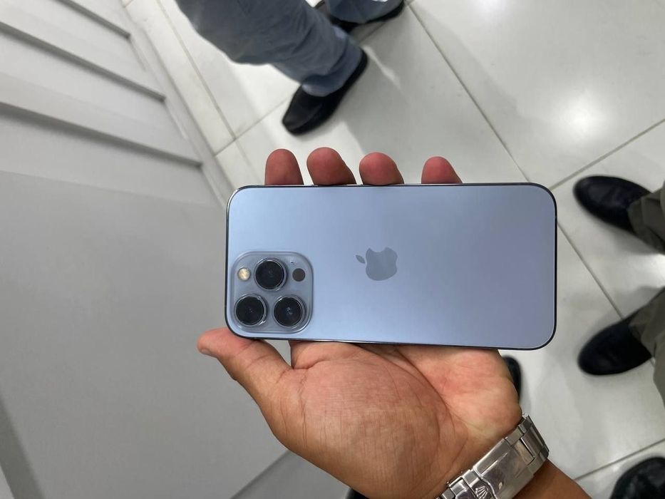 iPhone 13 pro telefon