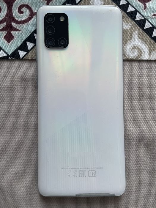 Samsung A30  на запчасти