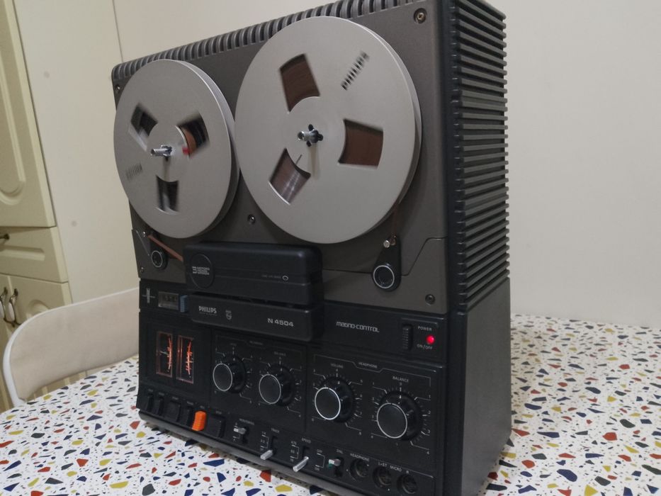 Linie audio! Magnetofon Philips N 4504, Amplituner Denon și Boxe