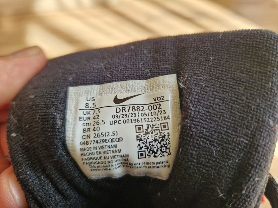 Маратонки NIKE Court Vision MID WNTR