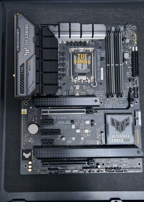 Intel i9 13900KF + Asus TUF Gaming Z790-PLUS WIFI + garantie
