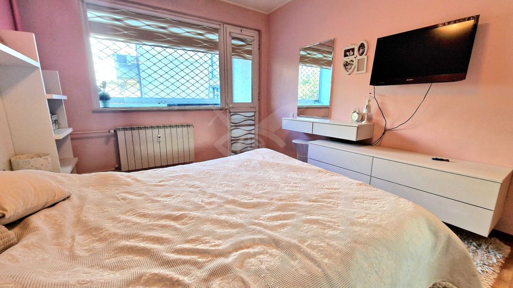 Продава се Тристаен апартамент в Пловдив, Център - 130 кв.м за 2616 €/кв.м - Снимка #11