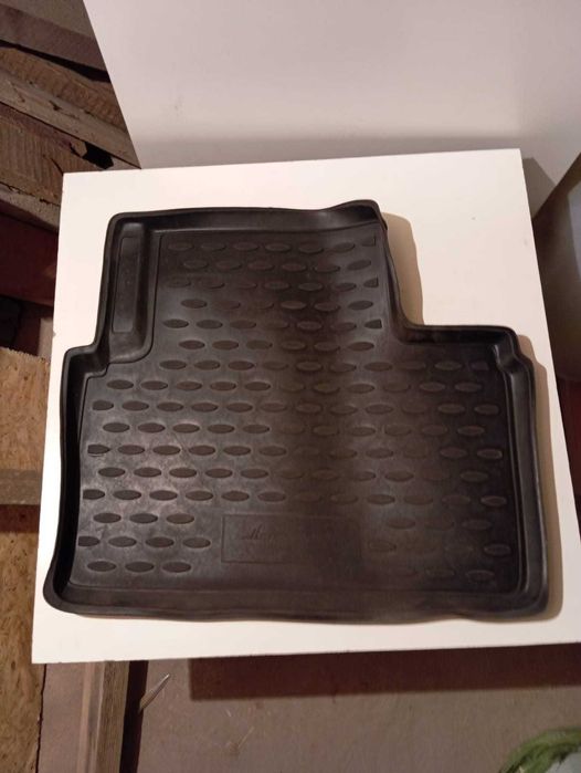 Полики салона, приора 2