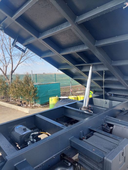 Iveco daily 35c15 basculabil