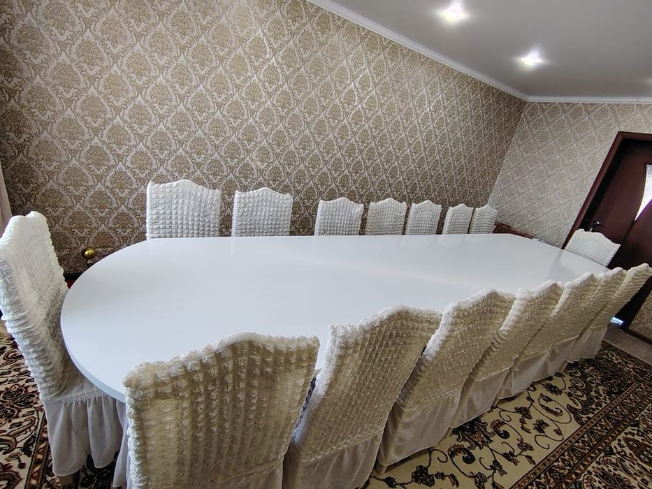 Продам гостевой стол