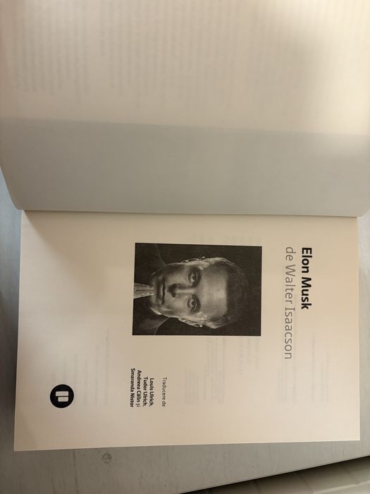 Carte Biografie Elon Musk