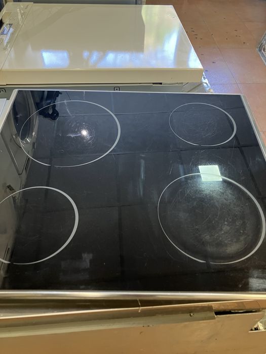 Фурна за вграждане Whirlpool
